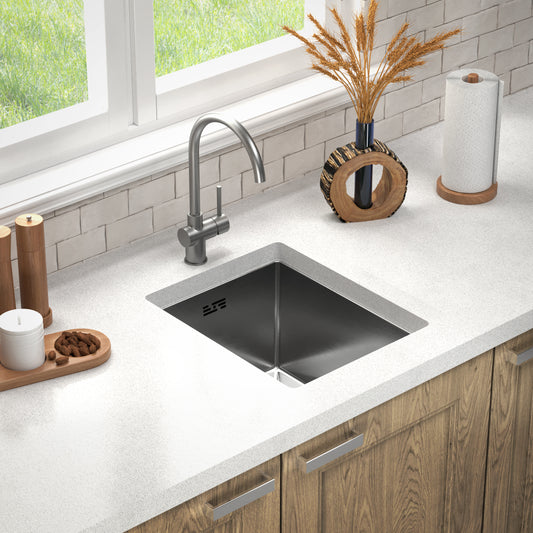 ANW HOME Küchenspüle Edelstahl, Spülbecken 1 Becken Unterbau, Einbauspüle ohne Abtropffläche, 37 x 45 cm, Silber, Nano-Beschichtung, 22 cm Tiefe, Stärke 3,0/1 mm, mit Siphon